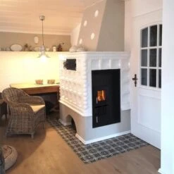 Kachelofeneinsatz Leda Rubin K18 7/8 KW -Brunner Verkäufe Heizeinsatz Leda Rubin Ambient 3 900x900