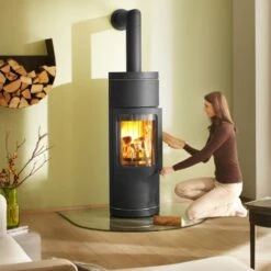 Kaminofen Leda Novia Plus 6 KW Speicherofen -Brunner Verkäufe LEDA NOVIA plus ambient 3 900x900