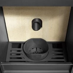 Pelletofen Justus Sirkos 2.0 | 6 KW -Brunner Verkäufe Pelletofen Justus Sirkos Brennkammer mit Brennertopf 900x900