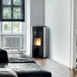 Pelletofen MCZ PAD Hydromatic 24 M2+ 24,2 KW Wasserführend -Brunner Verkäufe Pelletofen MCZ PAD Hydromatic 18 24 M2 plus wasserfuehrend Weiss Ambient 900x900 1