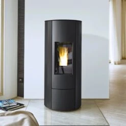 Pelletofen Wodtke Crazy.nrg Air+ 6/8 KW -Brunner Verkäufe Pelletofen Wodtke crazy nrg Schwarz Ambient 900x900